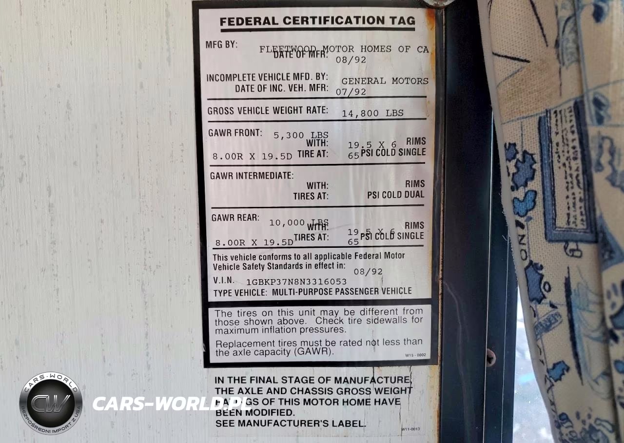 1992 Chevrolet Rv VIN:1GBKP37N8N3316053 - 10