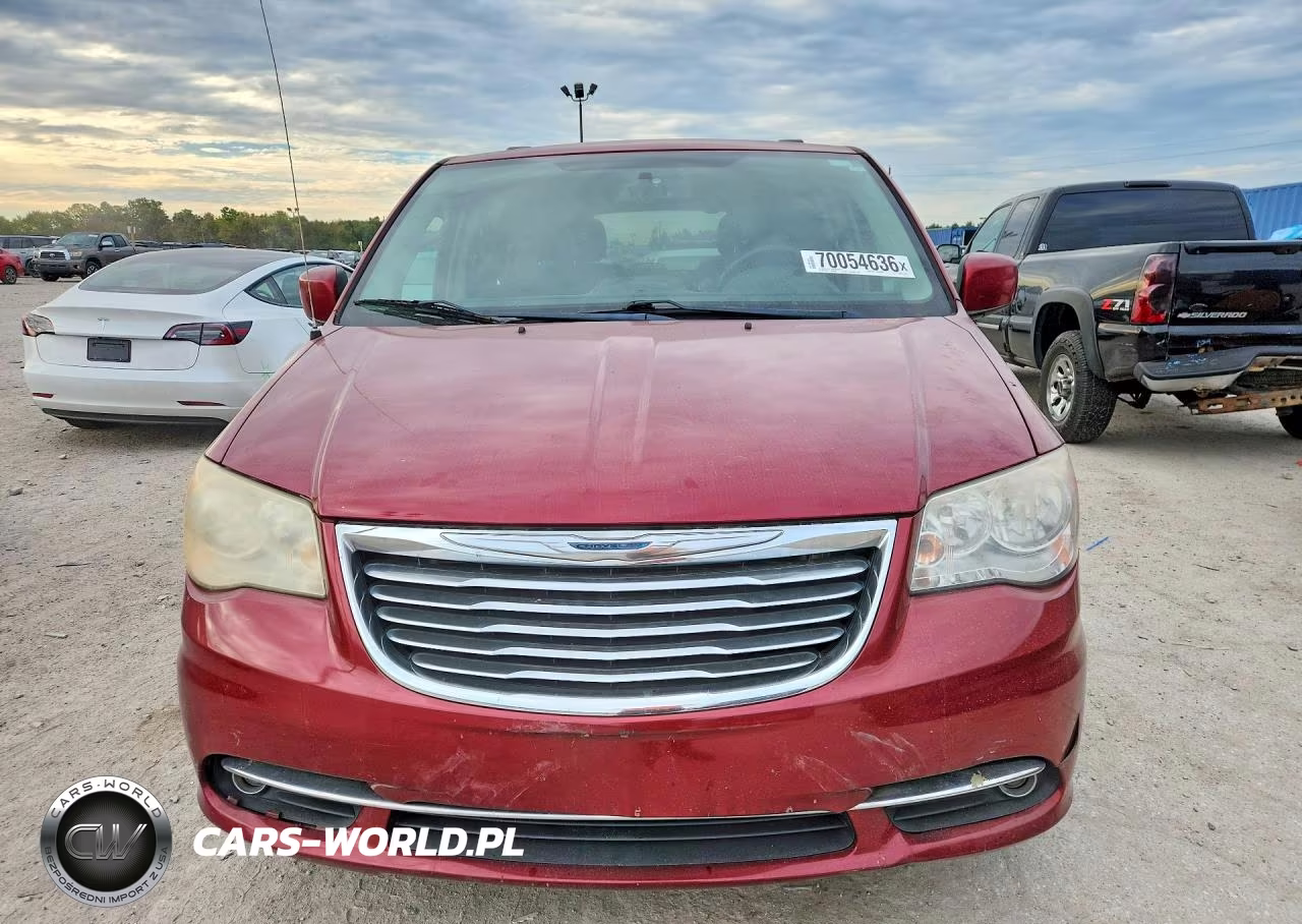 2013 Chrysler Town & Country Touring VIN:2C4RC1BG9DR777657 - 5