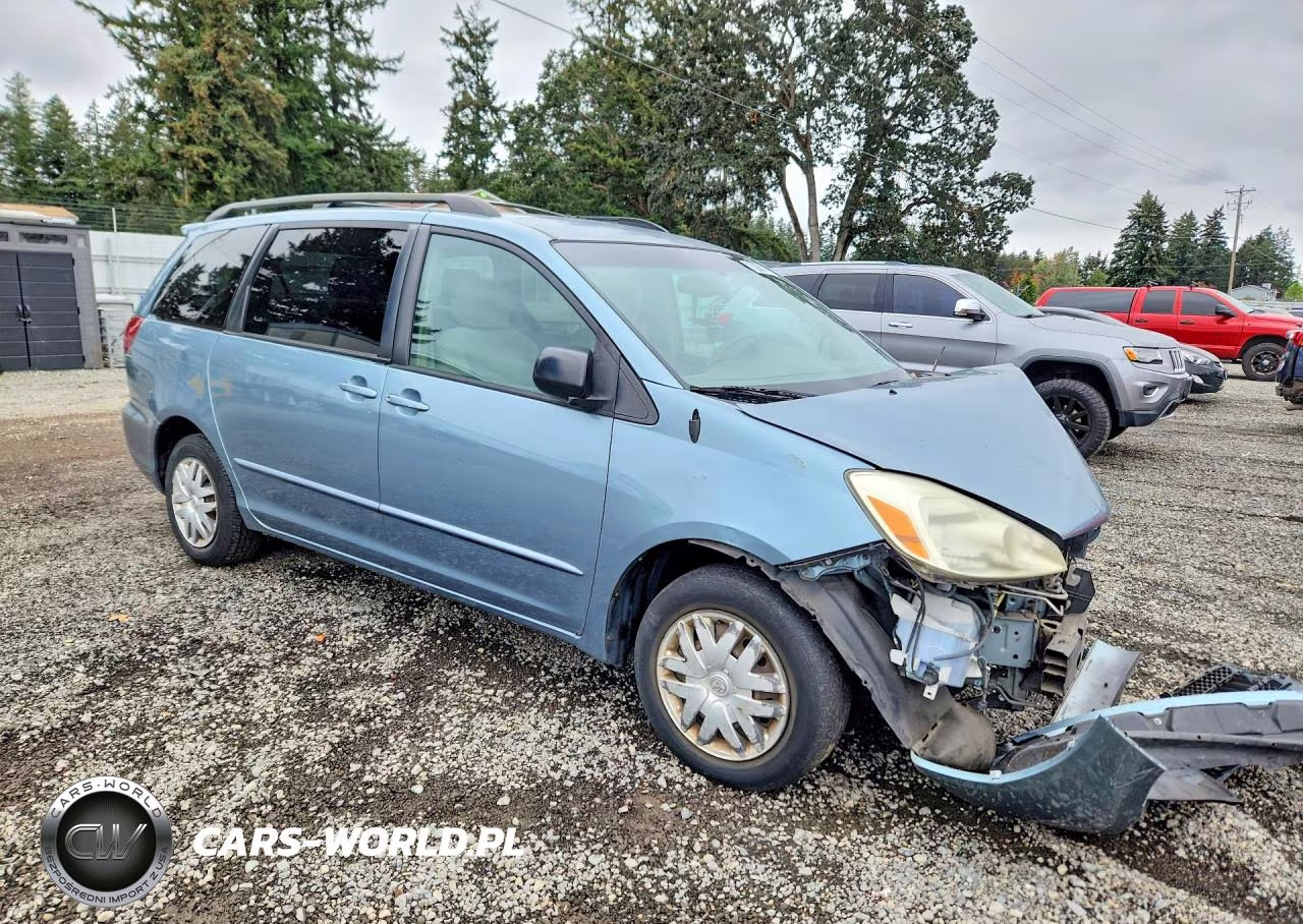 2005 Toyota Sienna Le 7 Passenger VIN:5TDZA23C05S313639 - 4