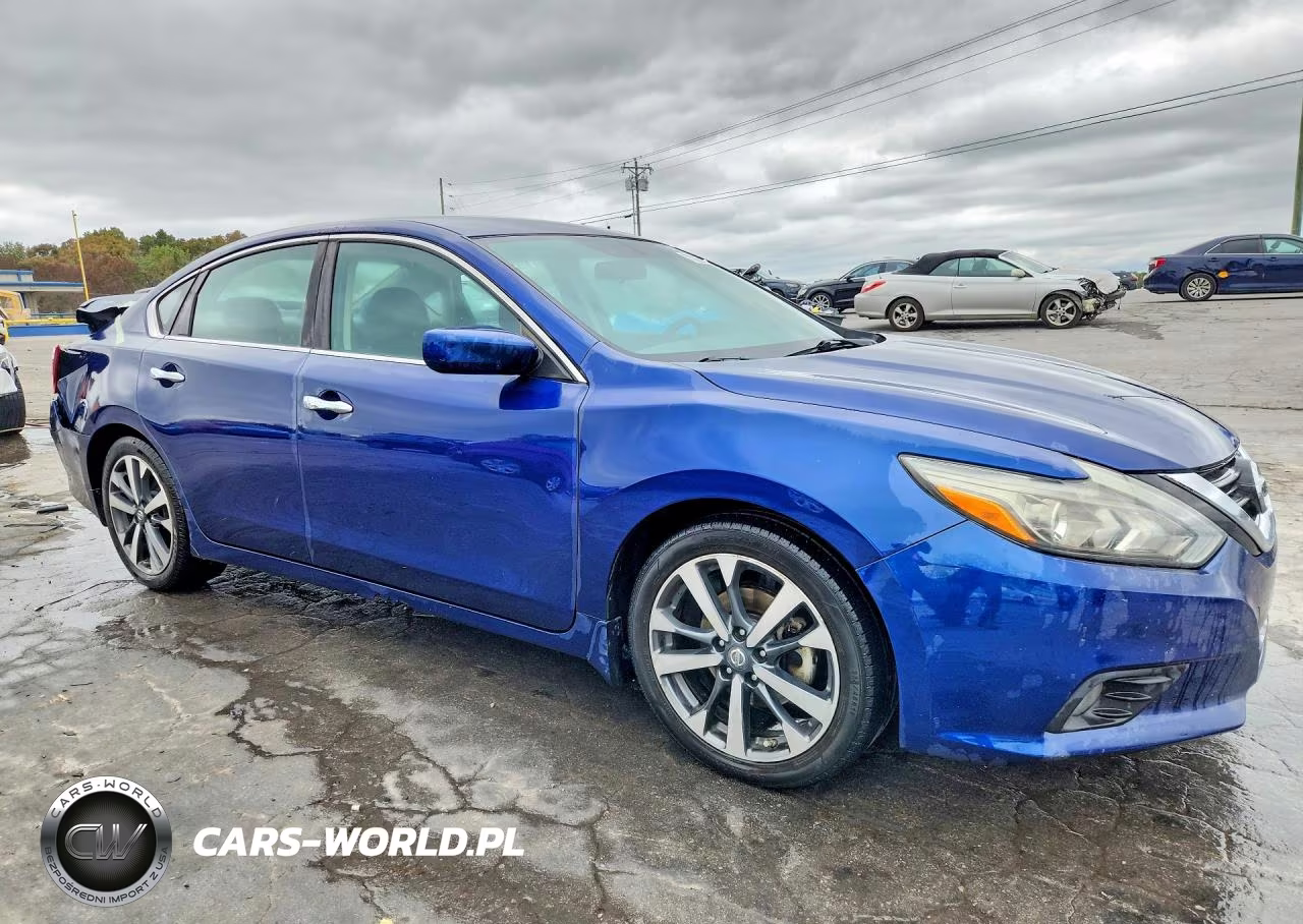 2017 Nissan Altima 2.5 Sr VIN:1N4AL3AP6HC492042 - 4
