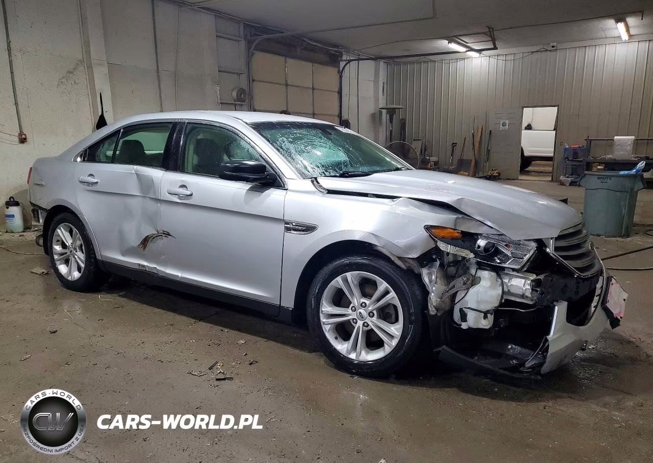 2016 Ford Taurus Se VIN:1FAHP2D83GG109747 - 4