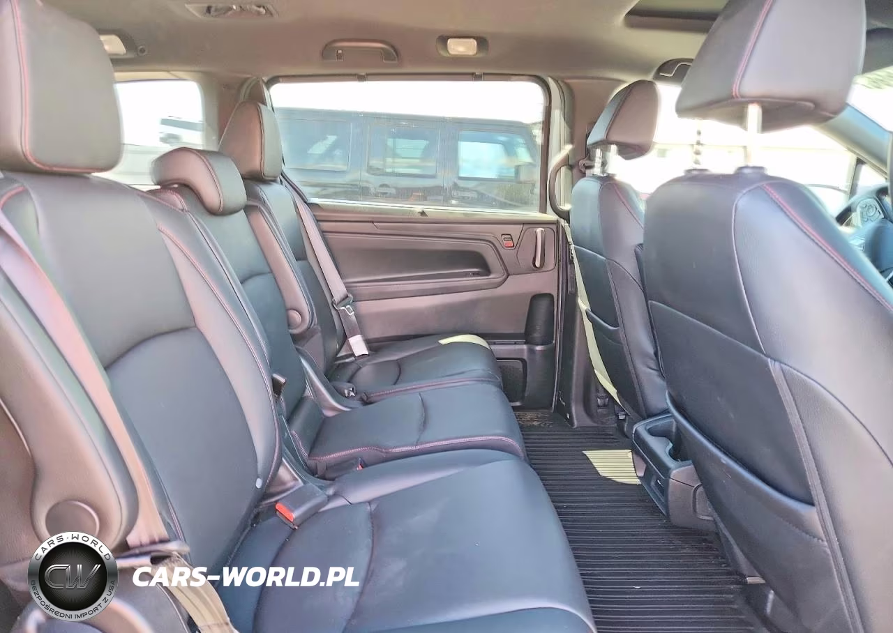 2023 Honda Odyssey Sport-L VIN:5FNRL6H75PB065814 - 11