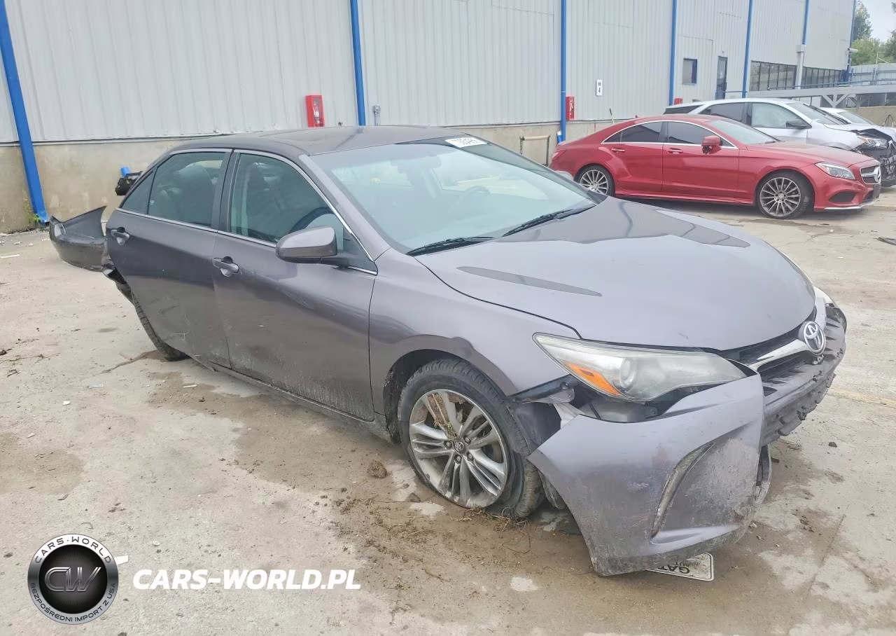 2017 Toyota Camry Se VIN:4T1BF1FK6HU377924 - 4