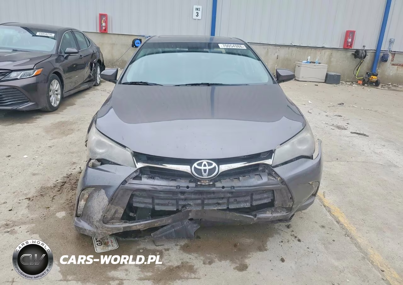 2017 Toyota Camry Se VIN:4T1BF1FK6HU377924 - 5