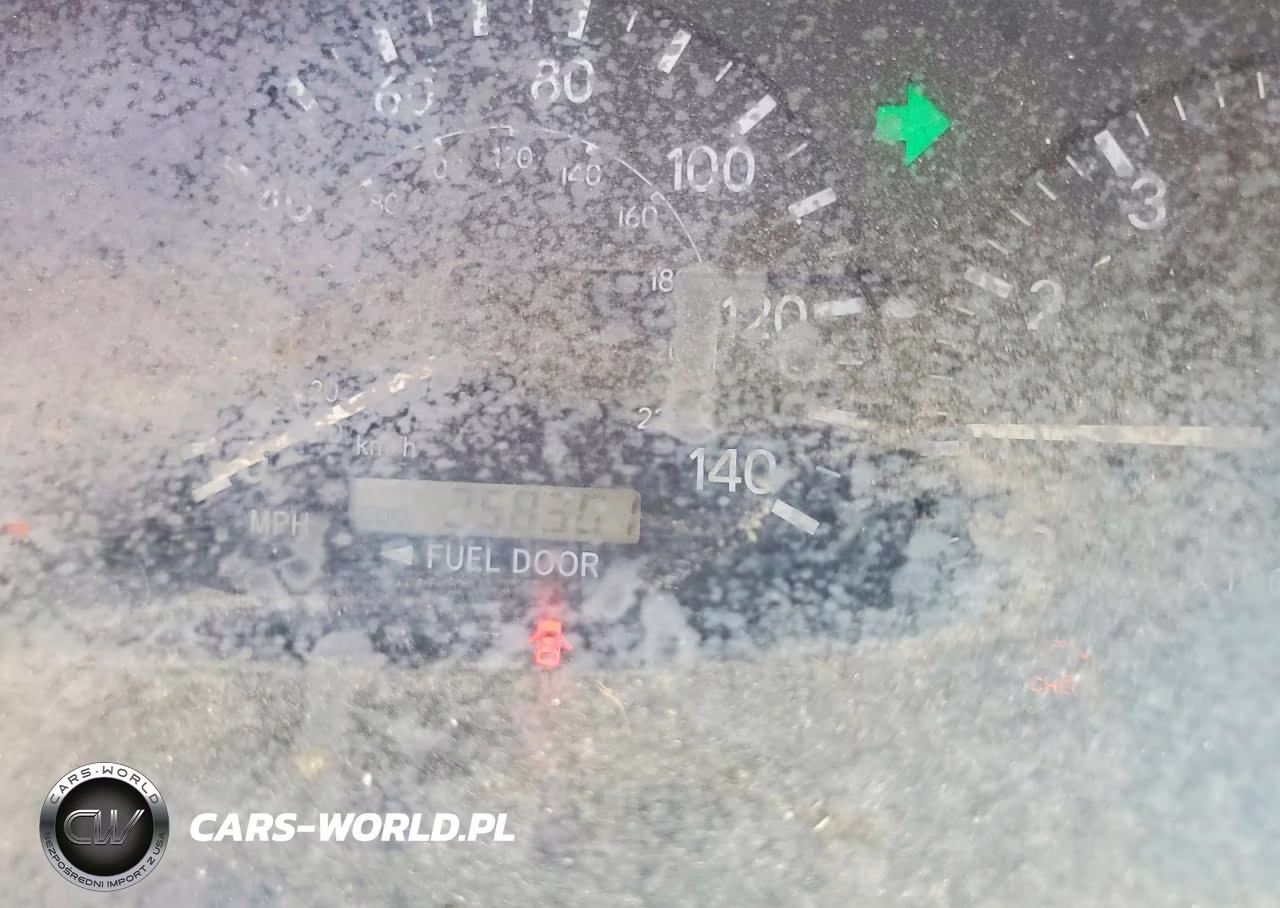 2000 Toyota Camry Ce VIN:4T1BG22K6YU001202 - 9