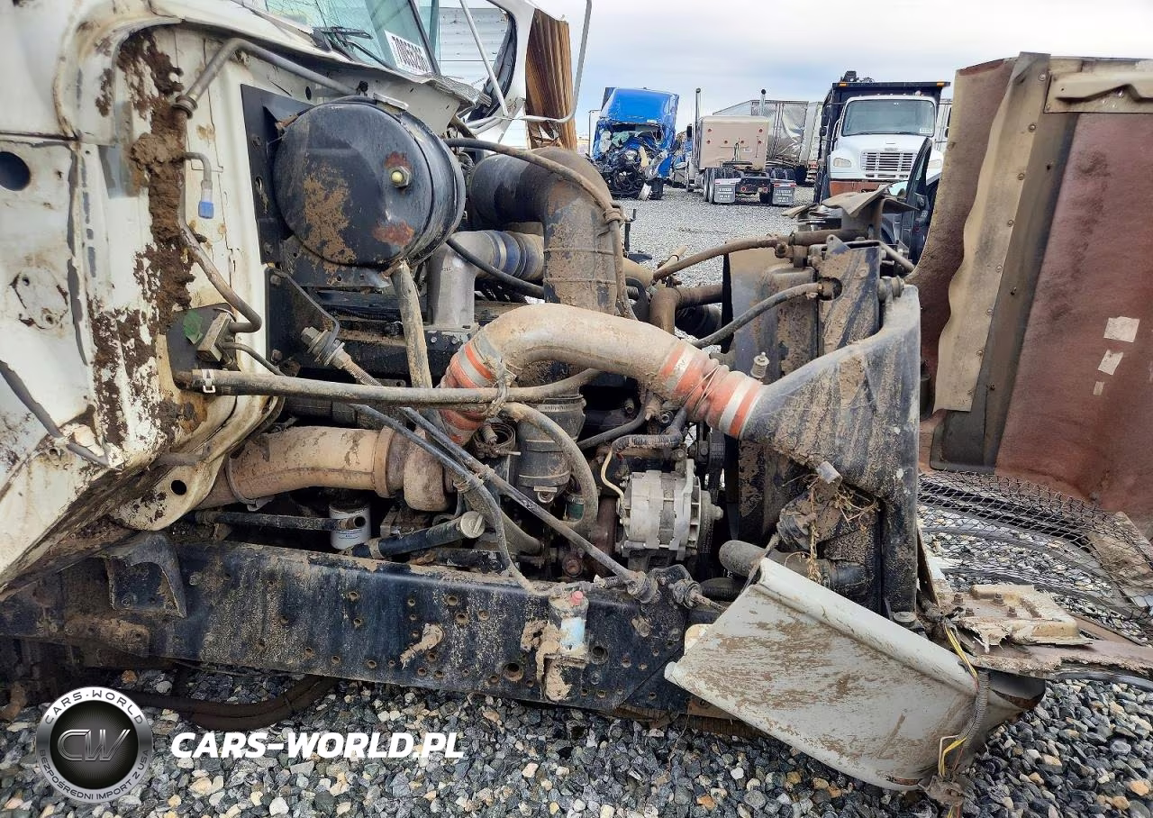 1998 International 2674 Truck Cab And Chassis VIN:1HTGLAHT4WH520547 - 10
