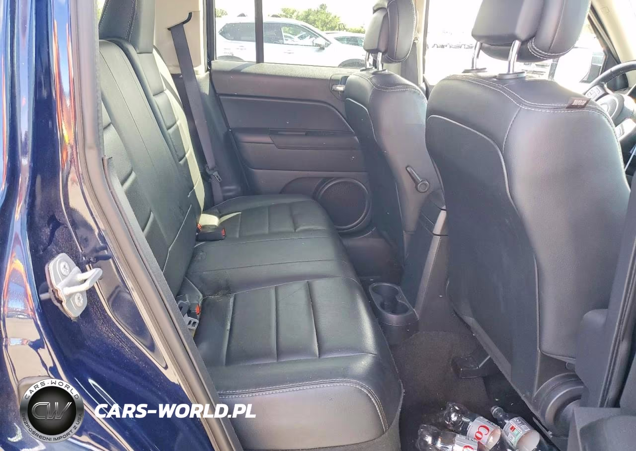 2015 Jeep Patriot Latitude VIN:1C4NJPFAXFD401035 - 11
