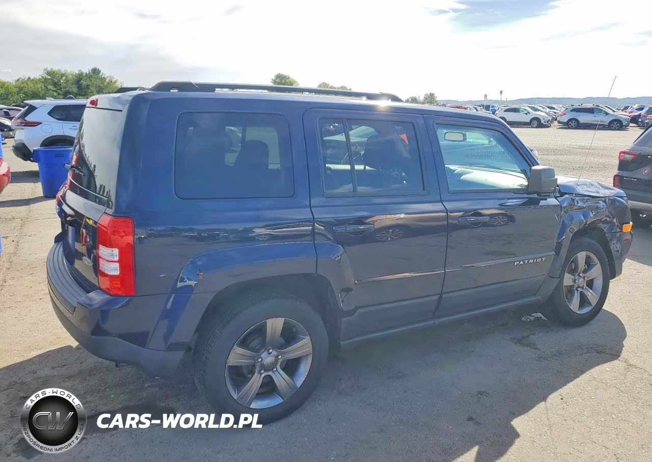 2015 Jeep Patriot Latitude VIN:1C4NJPFAXFD401035 - 3