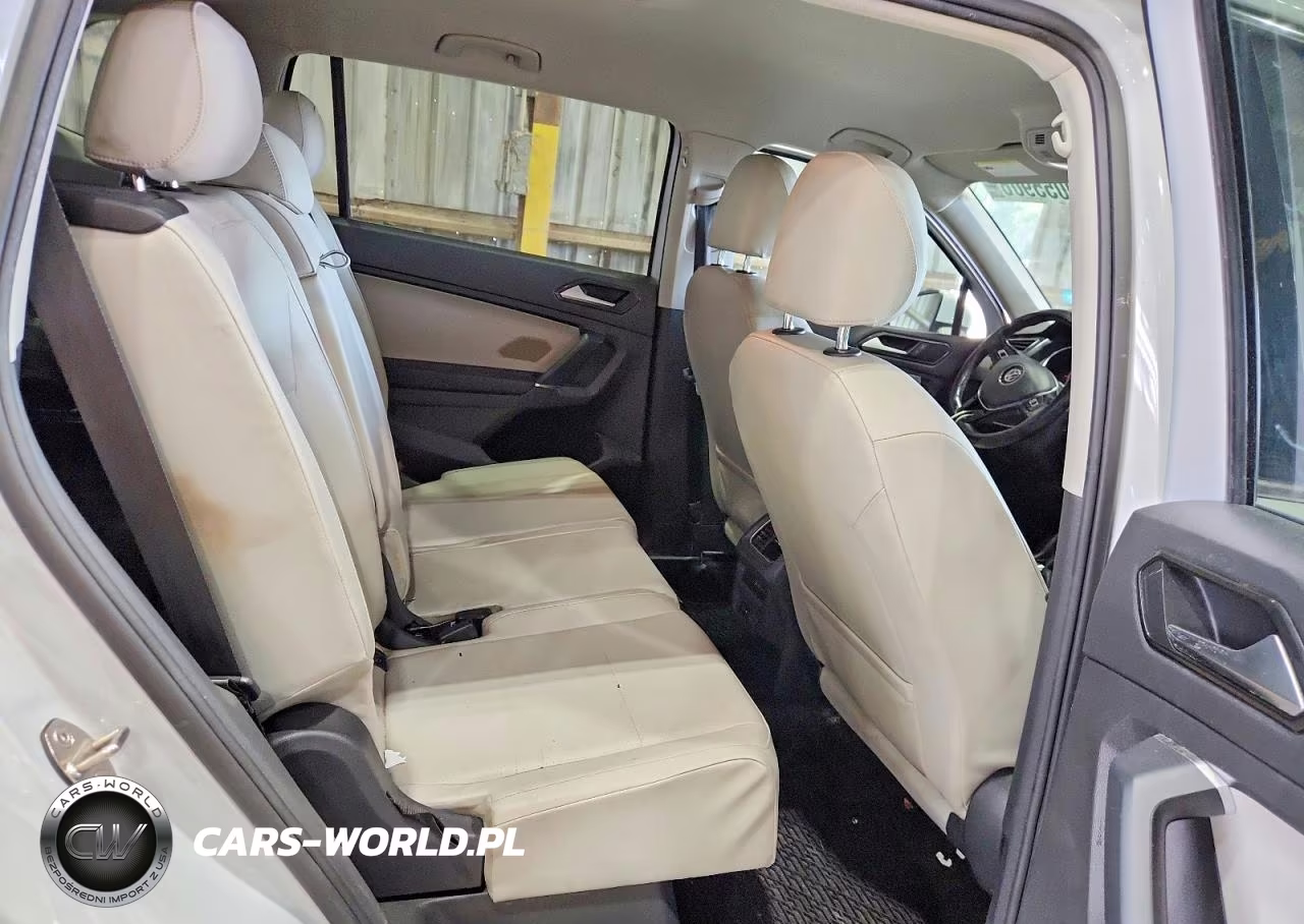 2018 Volkswagen Tiguan Se VIN:3VV3B7AX7JM008270 - 11
