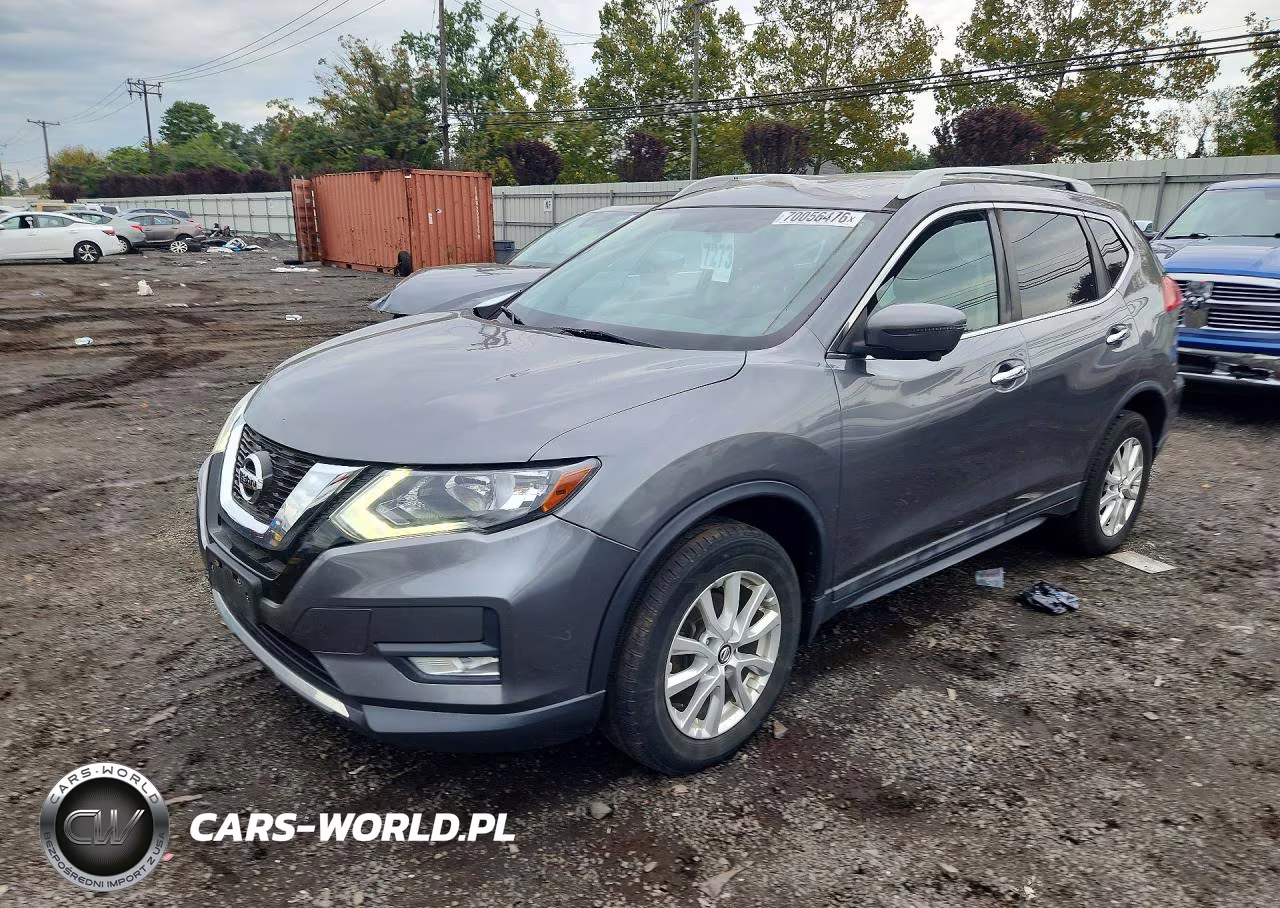 2017 Nissan Rogue Sv VIN:5N1AT2MV3HC751340 - 1