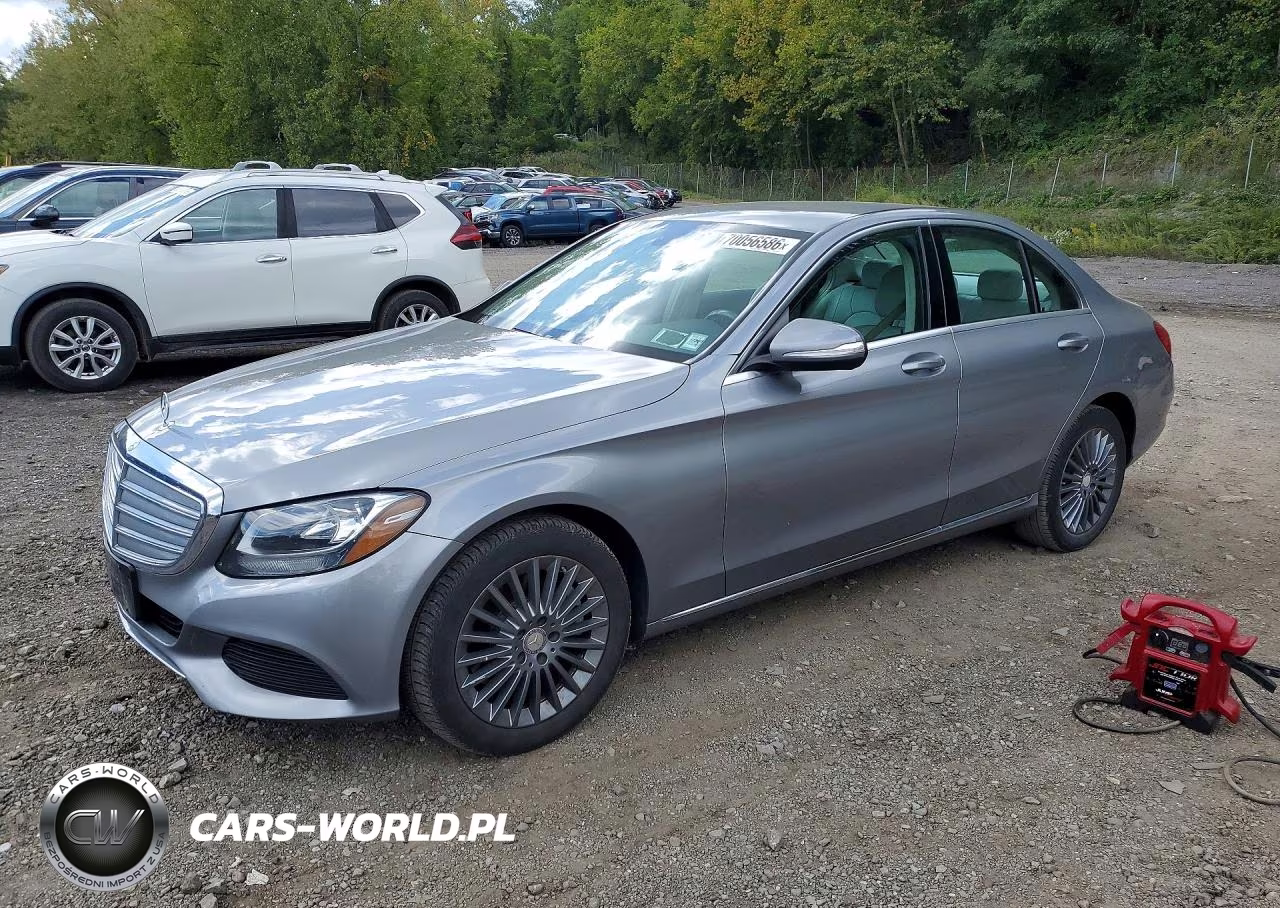 2015 Mercedes-Benz C 300 4Matic
