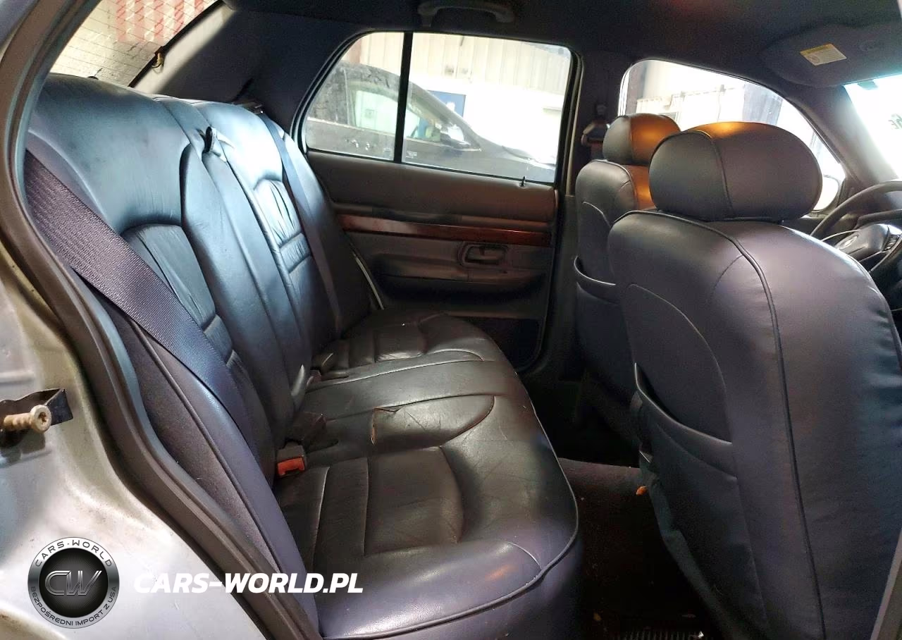 2002 Mercury Grand Marquis Ls VIN:2MEFM75W22X661617 - 10