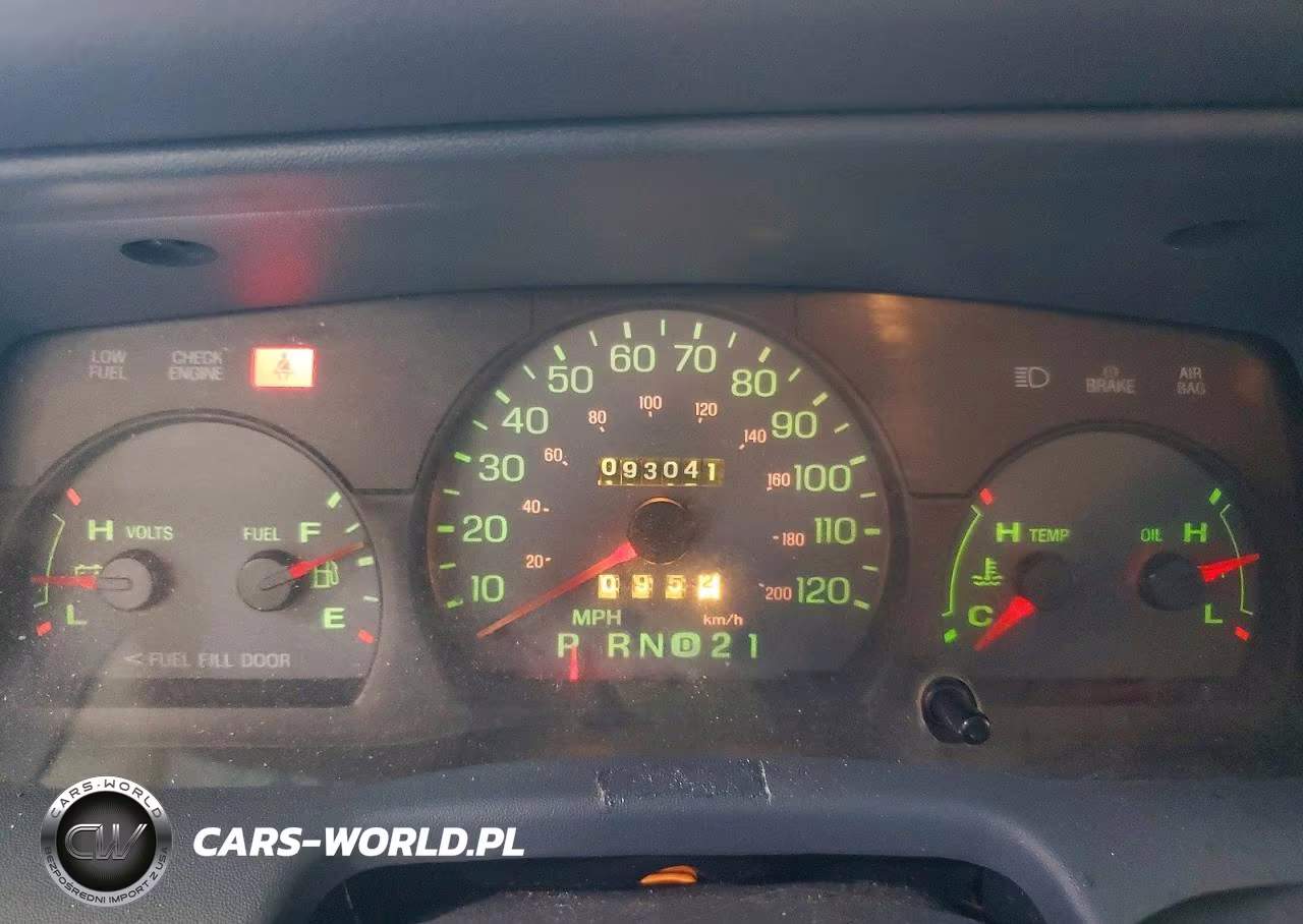 2002 Mercury Grand Marquis Ls VIN:2MEFM75W22X661617 - 9