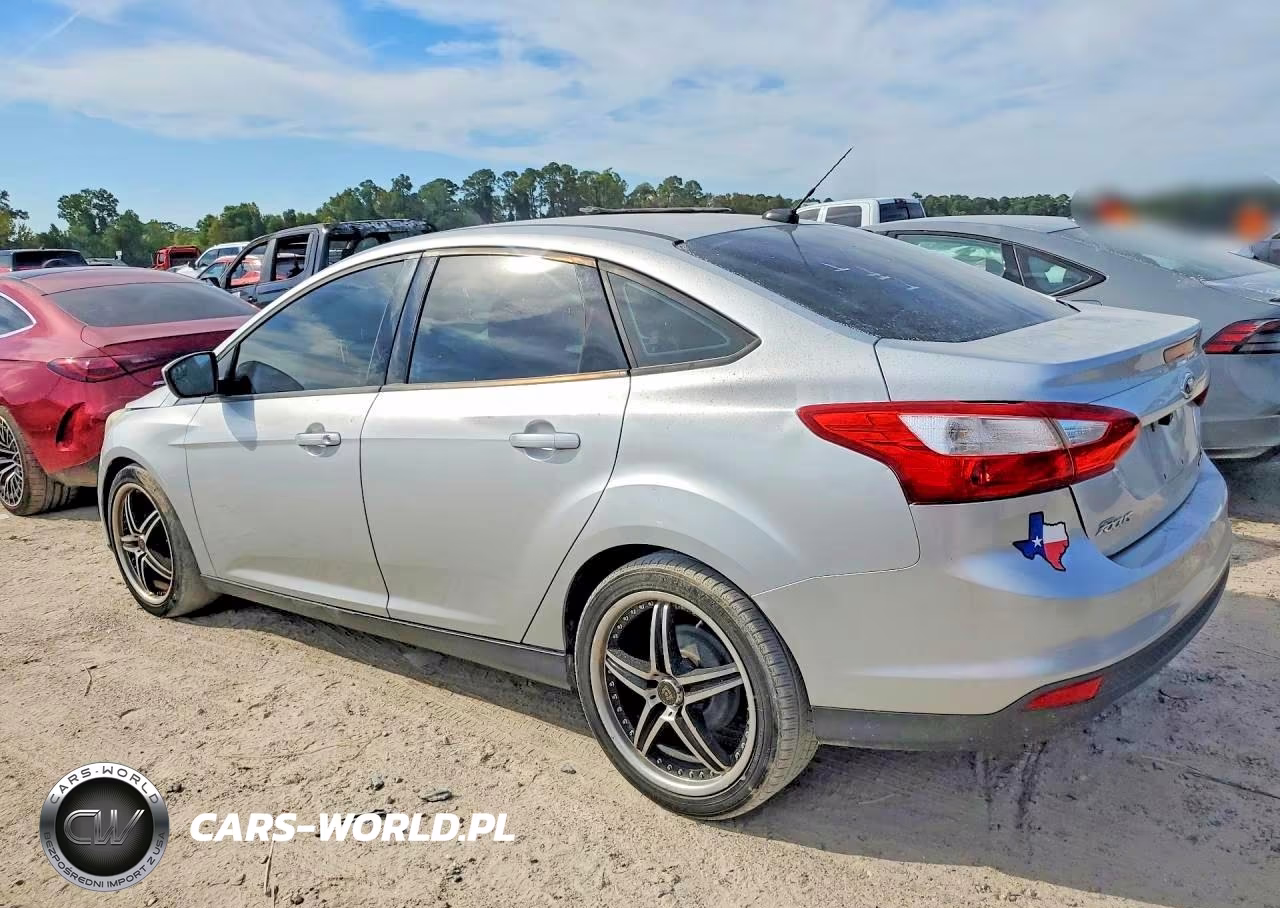 2012 Ford Focus Se VIN:1FAHP3F29CL470223 - 2