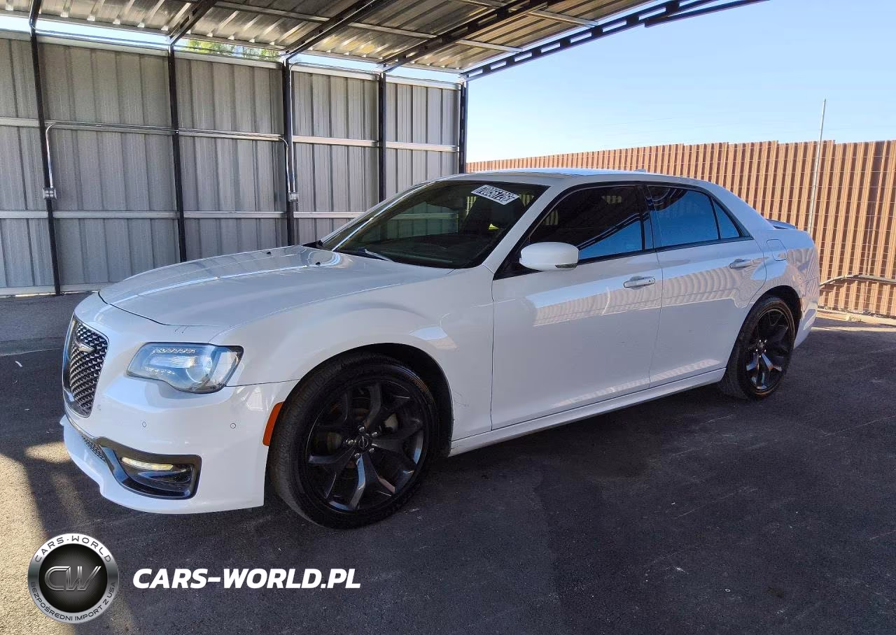 2021 Chrysler 300 S VIN:2C3CCABTXMH617316 - 1