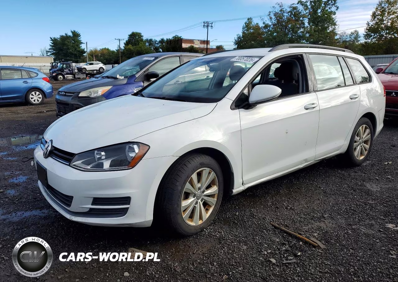 2017 Volkswagen Golf Sportwagen S