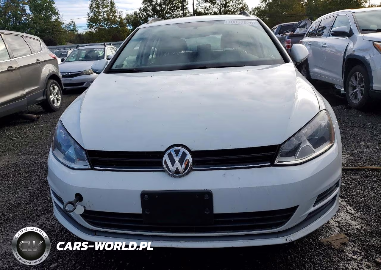 2017 Volkswagen Golf Sportwagen S VIN:3VW017AU5HM512656 - 5