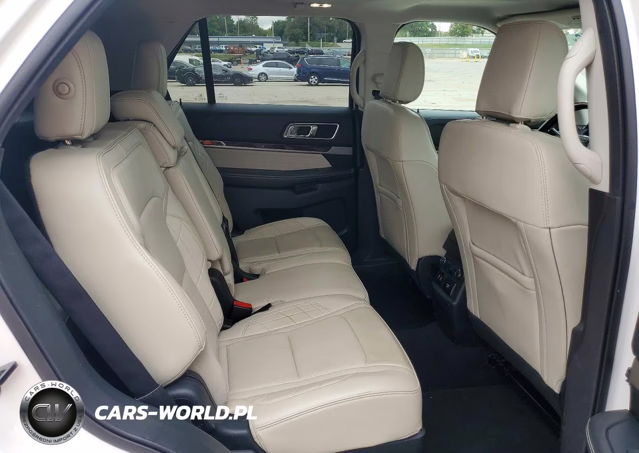2019 Ford Explorer Platinum VIN:1FM5K8HT3KGB03027 - 11