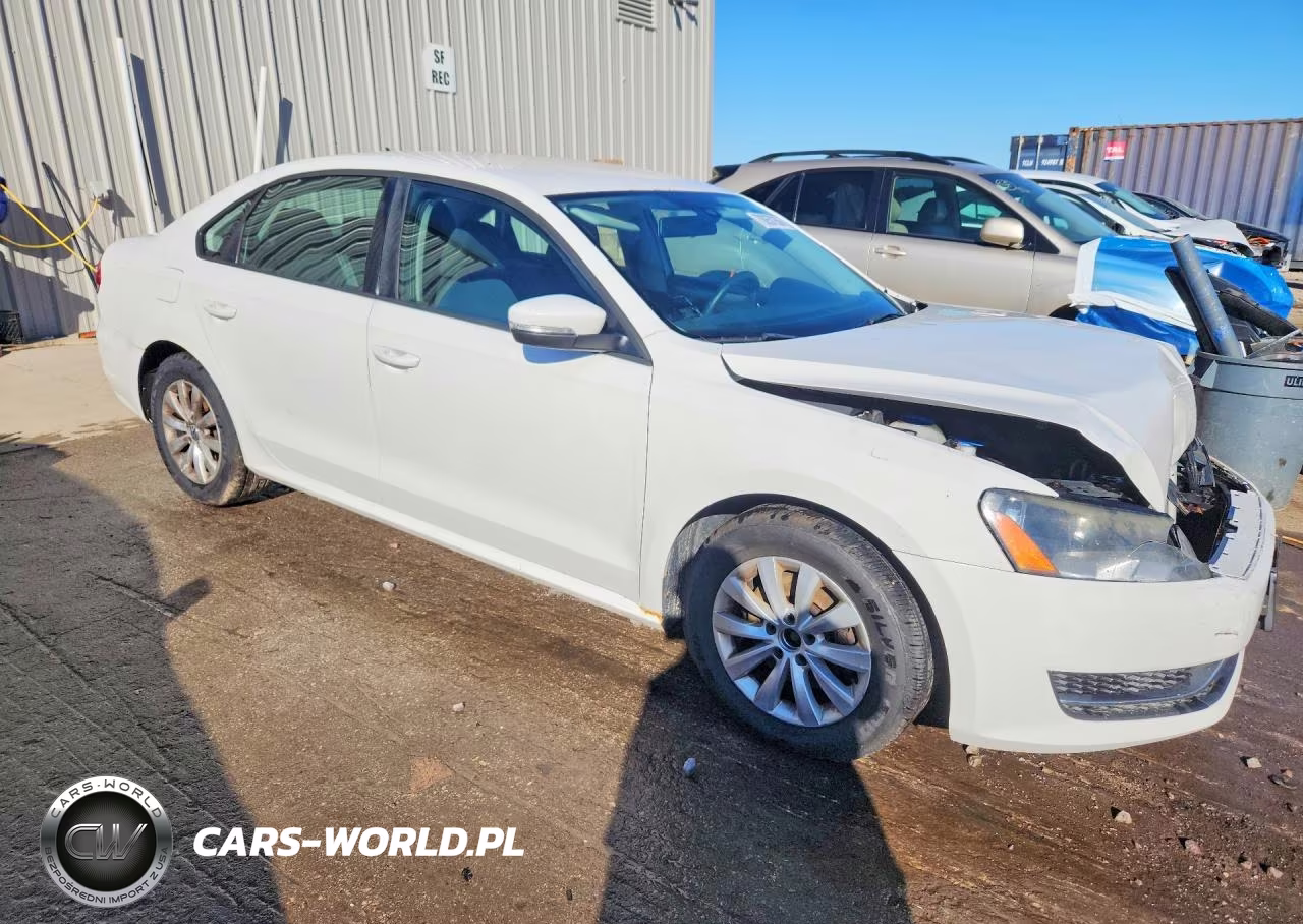 2012 Volkswagen Passat S VIN:1VWAH7A35CC066445 - 4