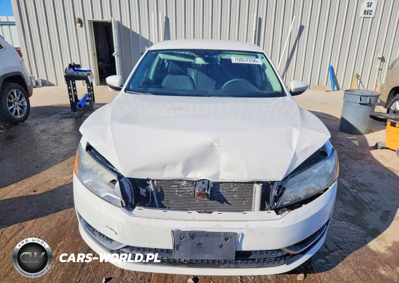 2012 Volkswagen Passat S VIN:1VWAH7A35CC066445 - 5
