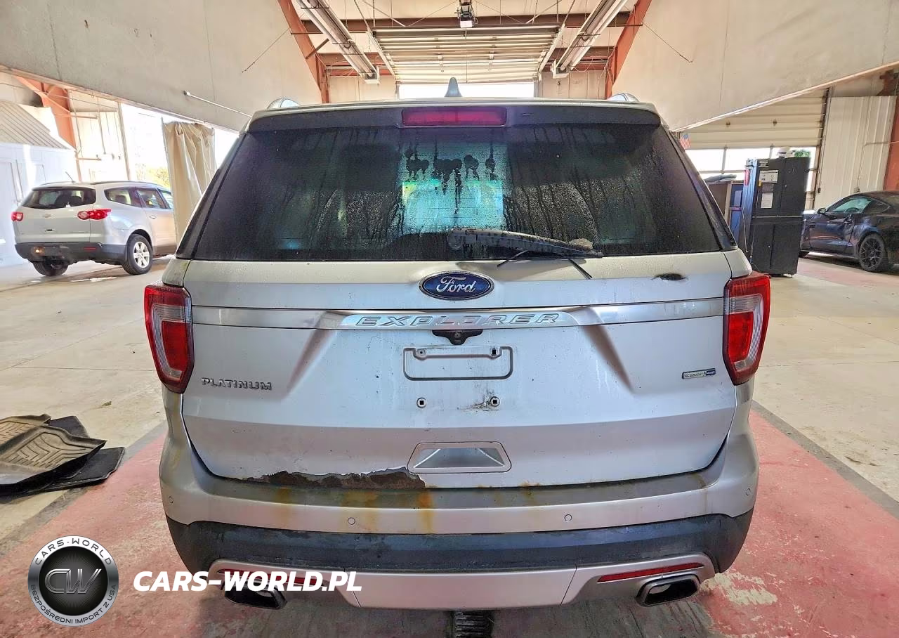 2016 Ford Explorer Platinum VIN:1FM5K8HT8GGB50741 - 6
