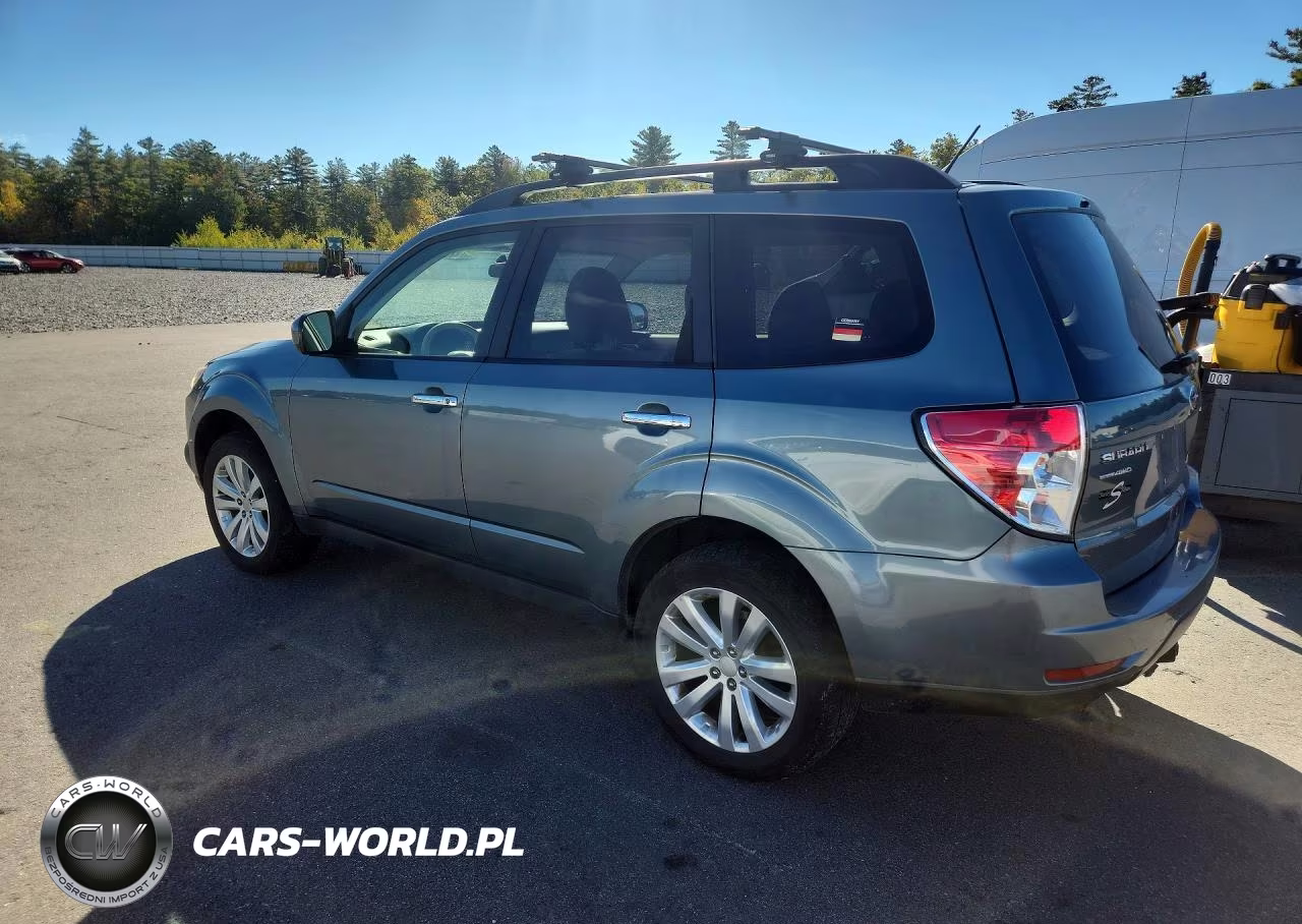2012 Subaru Forester 2.5X Premium VIN:JF2SHADC1CH451893 - 2