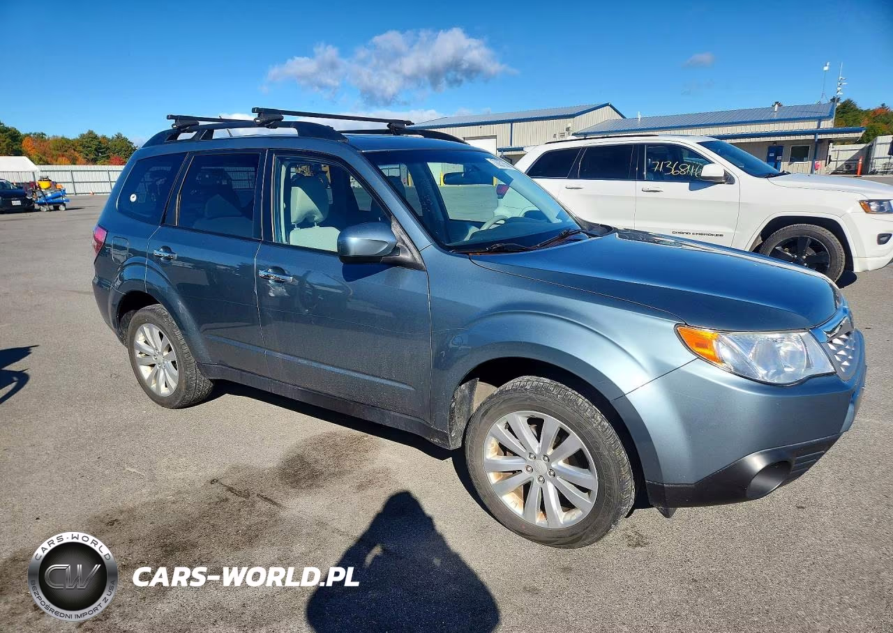 2012 Subaru Forester 2.5X Premium VIN:JF2SHADC1CH451893 - 4