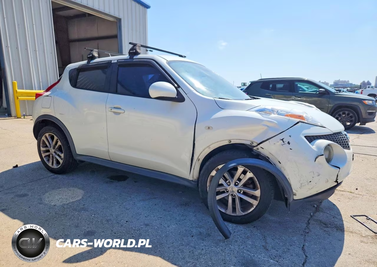 2013 Nissan Juke S VIN:JN8AF5MV0DT230653 - 4