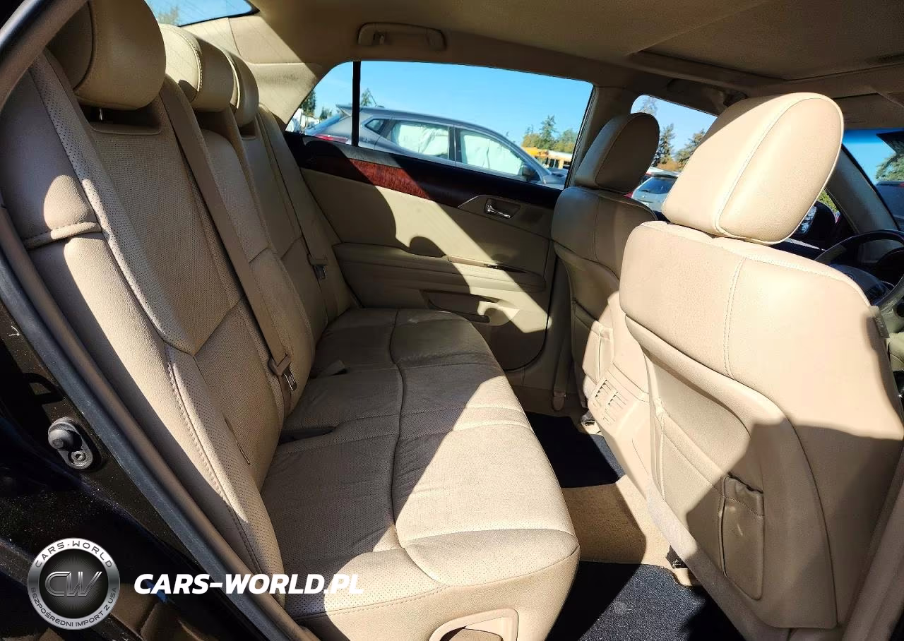 2011 Toyota Avalon Limited VIN:4T1BK3DB6BU379397 - 10