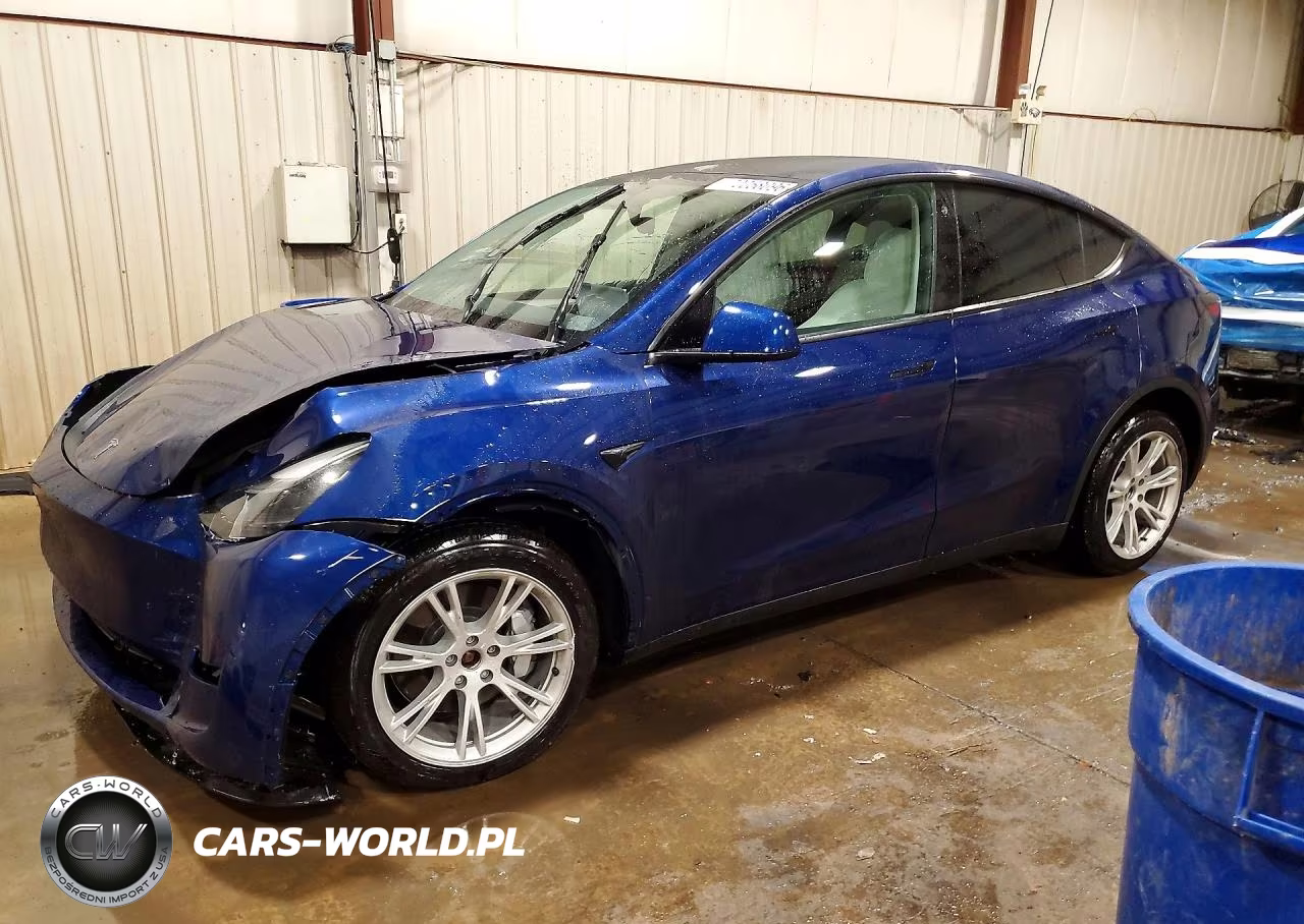 2023 Tesla Model Y – zdjęcie 1 z 13