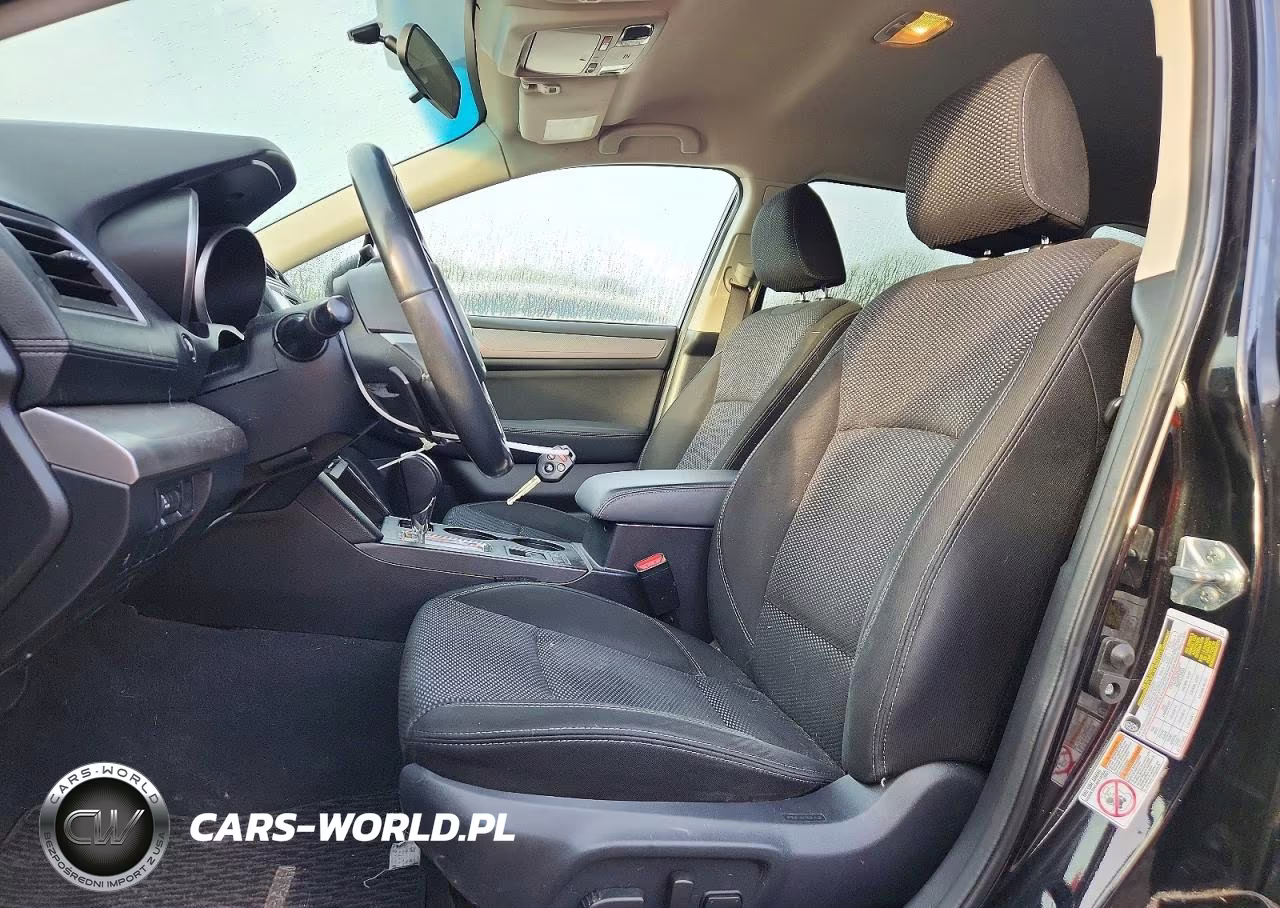 2018 Subaru Outback 2.5I Premium VIN:4S4BSACC8J3225955 - 7