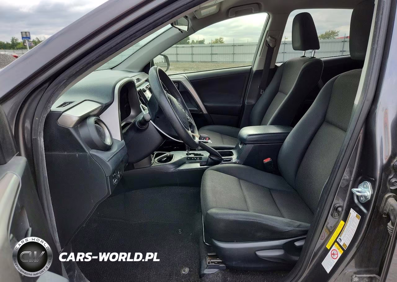 2018 Toyota Rav4 Le VIN:JTMZFREV8JJ728689 - 7