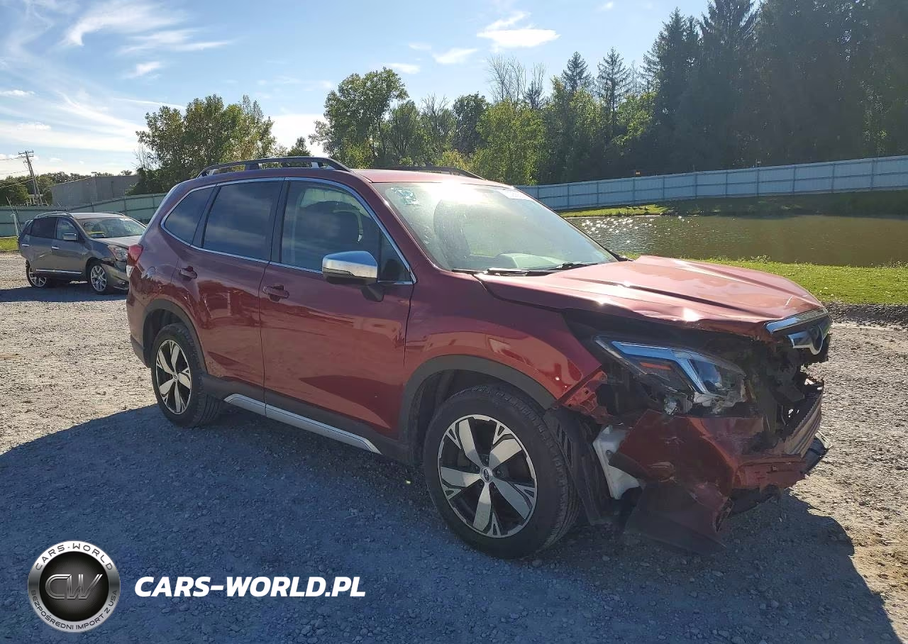2021 Subaru Forester Touring VIN:JF2SKAXC0MH524038 - 4