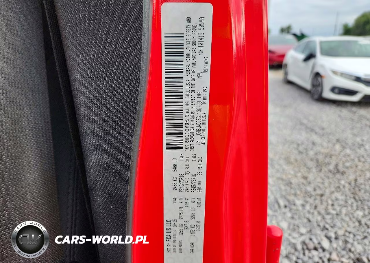 2016 Jeep Wrangler Unlimited Sport VIN:1C4BJWDG5GL136763 - 12