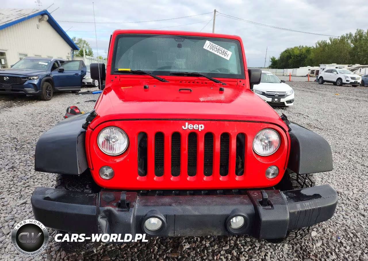 2016 Jeep Wrangler Unlimited Sport VIN:1C4BJWDG5GL136763 - 5
