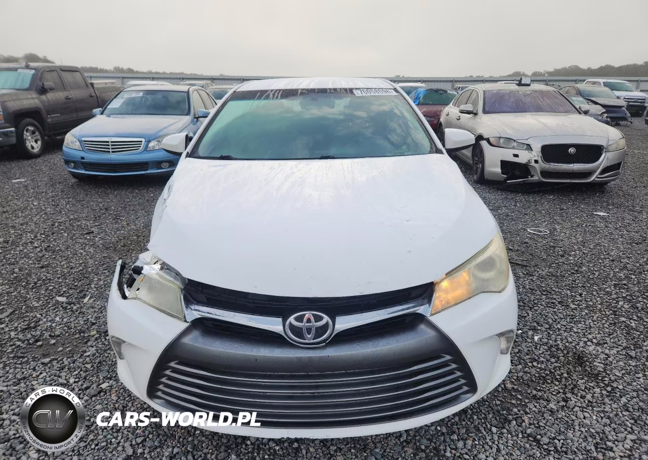 2016 Toyota Camry Le VIN:4T1BF1FK2GU178058 - 5