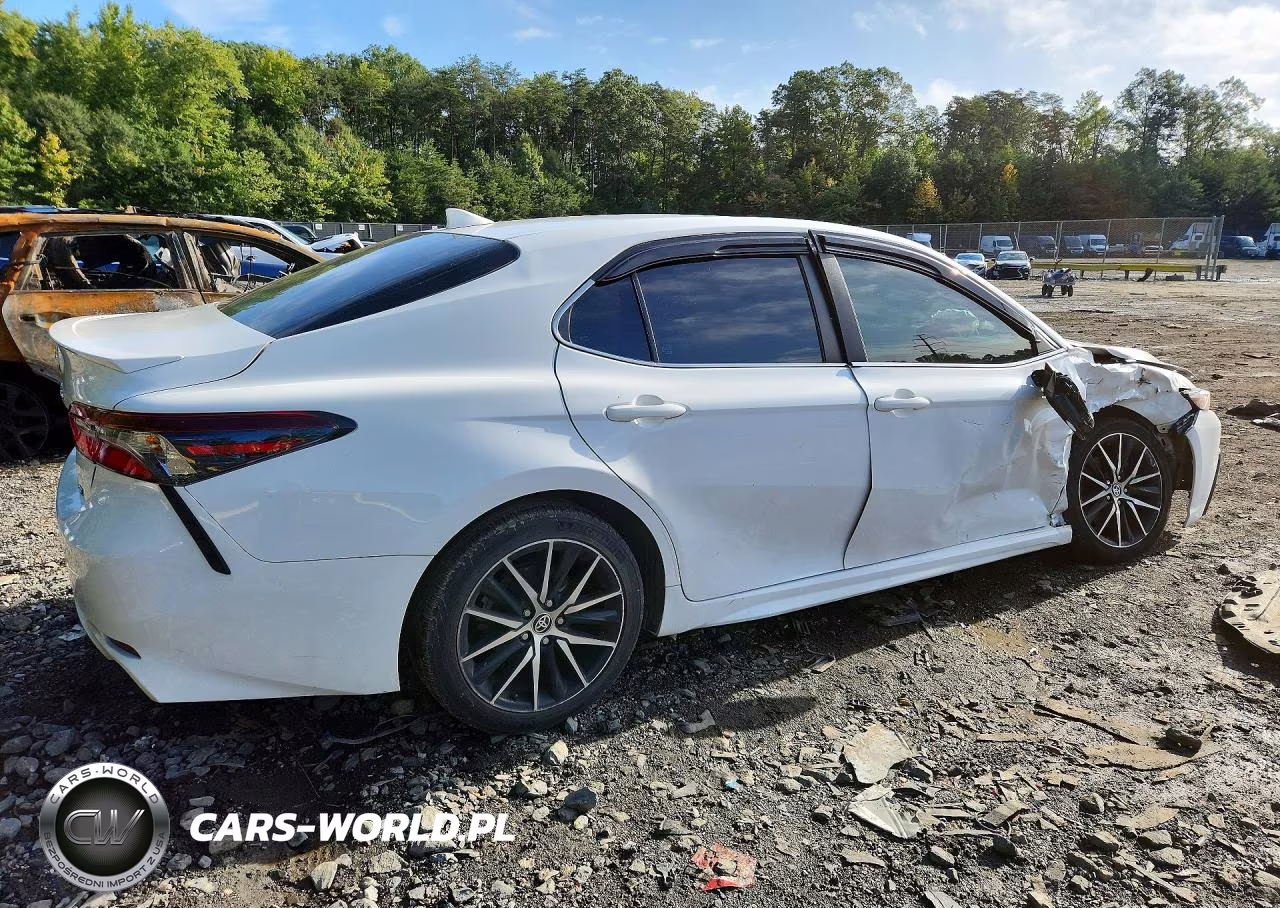 2022 Toyota Camry Se VIN:4T1G11AK7NU680038 - 3