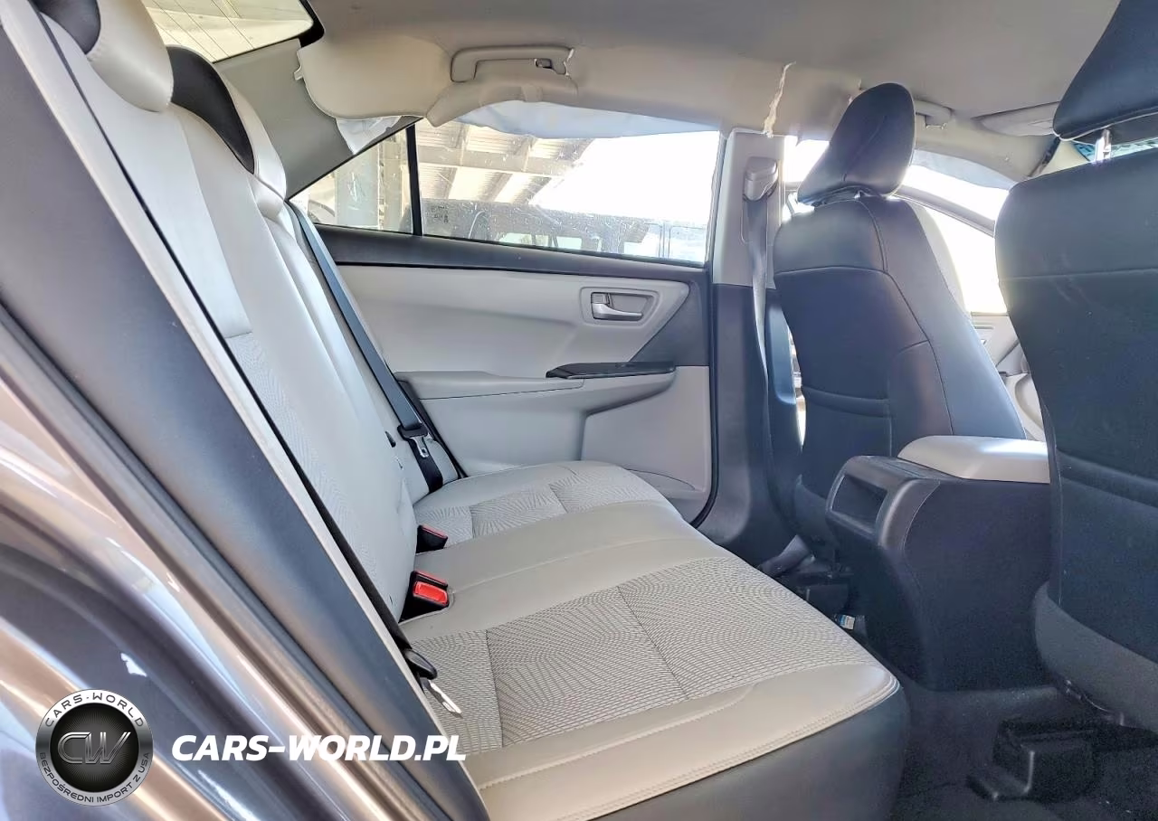 2016 Toyota Camry Hybrid Se VIN:4T1BD1FK5GU197614 - 10