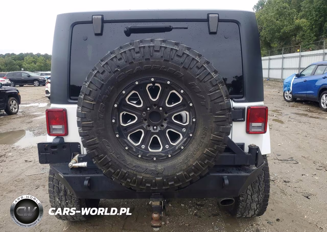 2012 Jeep Wrangler Sahara VIN:1C4AJWBG4CL253971 - 6