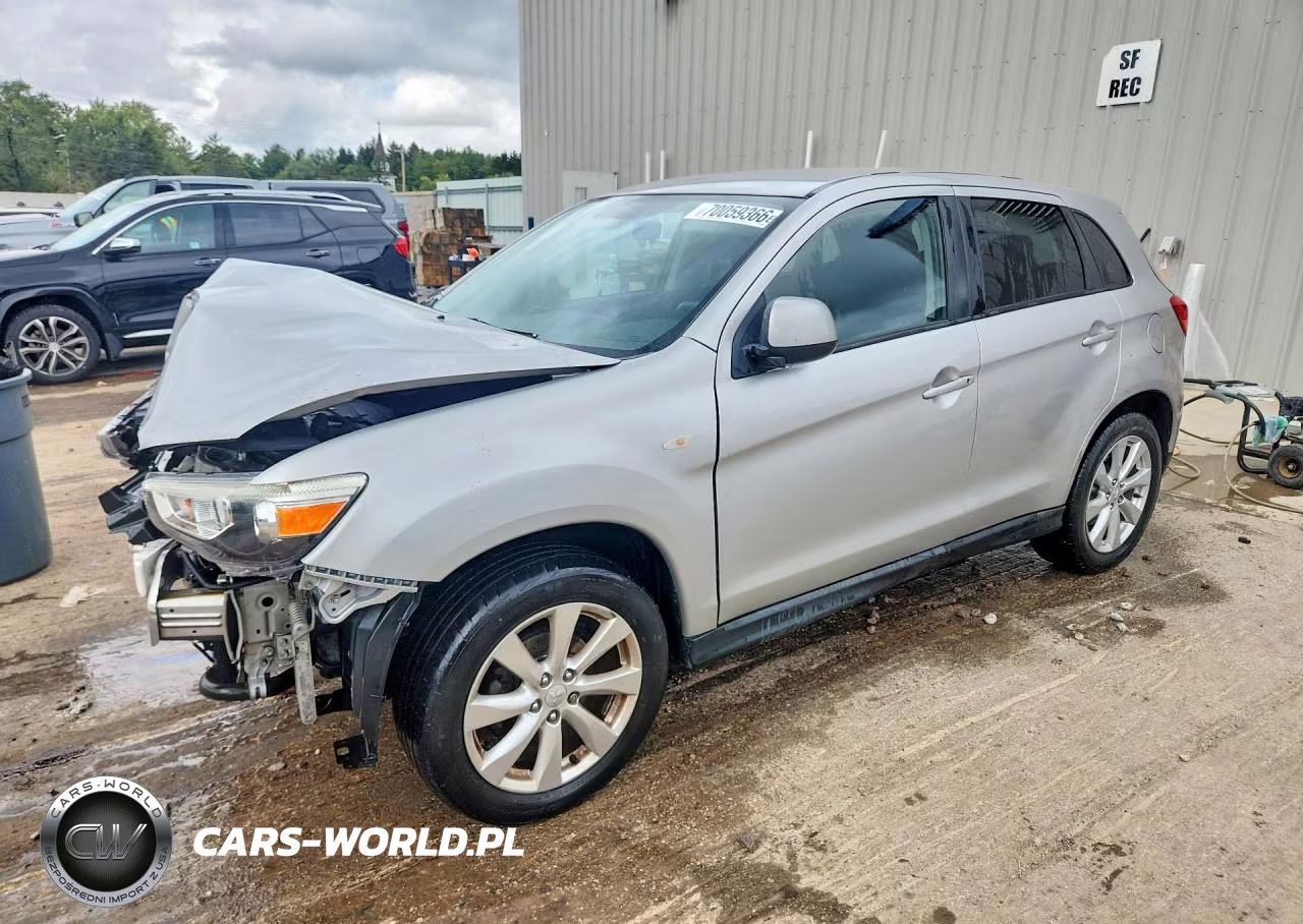 2013 Mitsubishi Outlander Sport Es