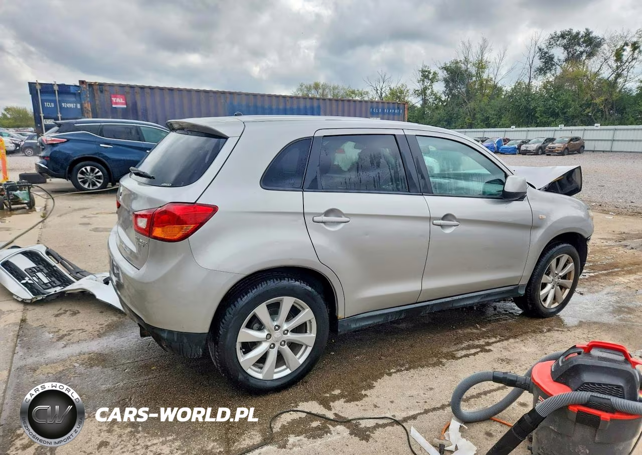 2013 Mitsubishi Outlander Sport Es VIN:4A4AR3AU3DE004817 - 3
