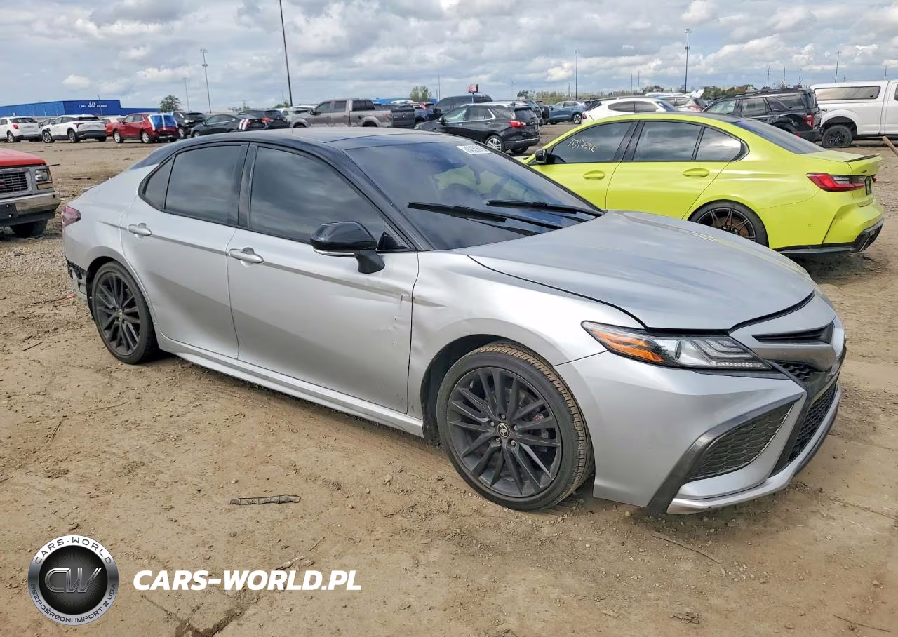 2021 Toyota Camry Xse VIN:4T1K61BK9MU024688 - 4