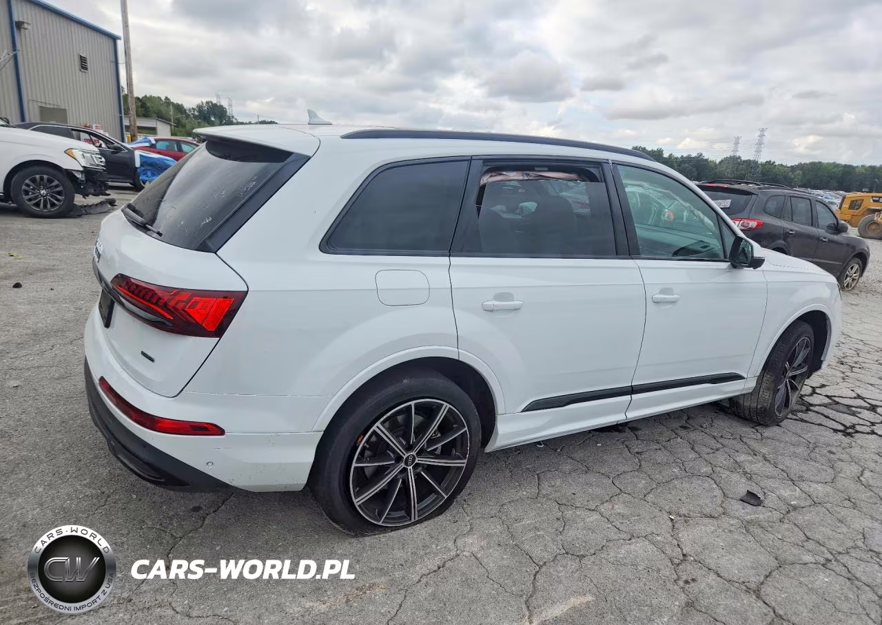 2024 Audi Q7 Prestige VIN:WA1VXBF76RD004376 - 3