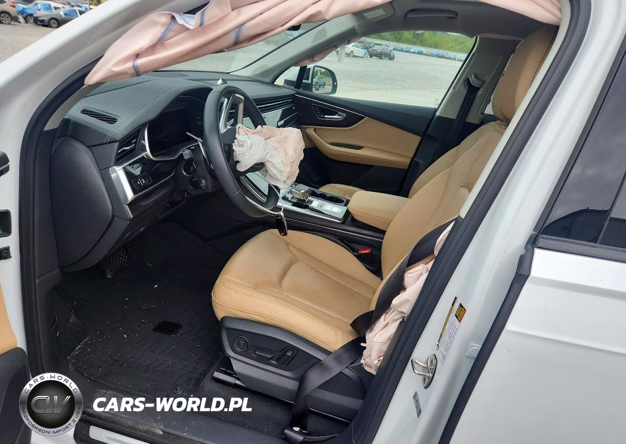 2024 Audi Q7 Prestige VIN:WA1VXBF76RD004376 - 7