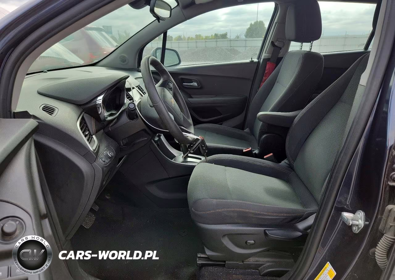 2019 Chevrolet Trax Ls VIN:3GNCJKSB3KL272477 - 7