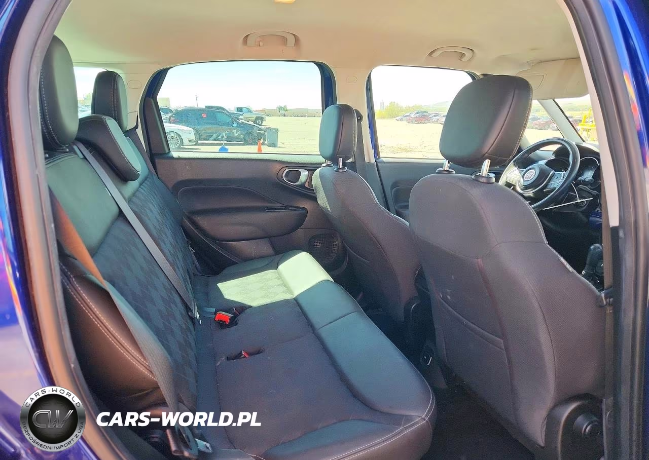2019 Fiat 500L Pop VIN:ZFBNFAAH9KZ042439 - 10