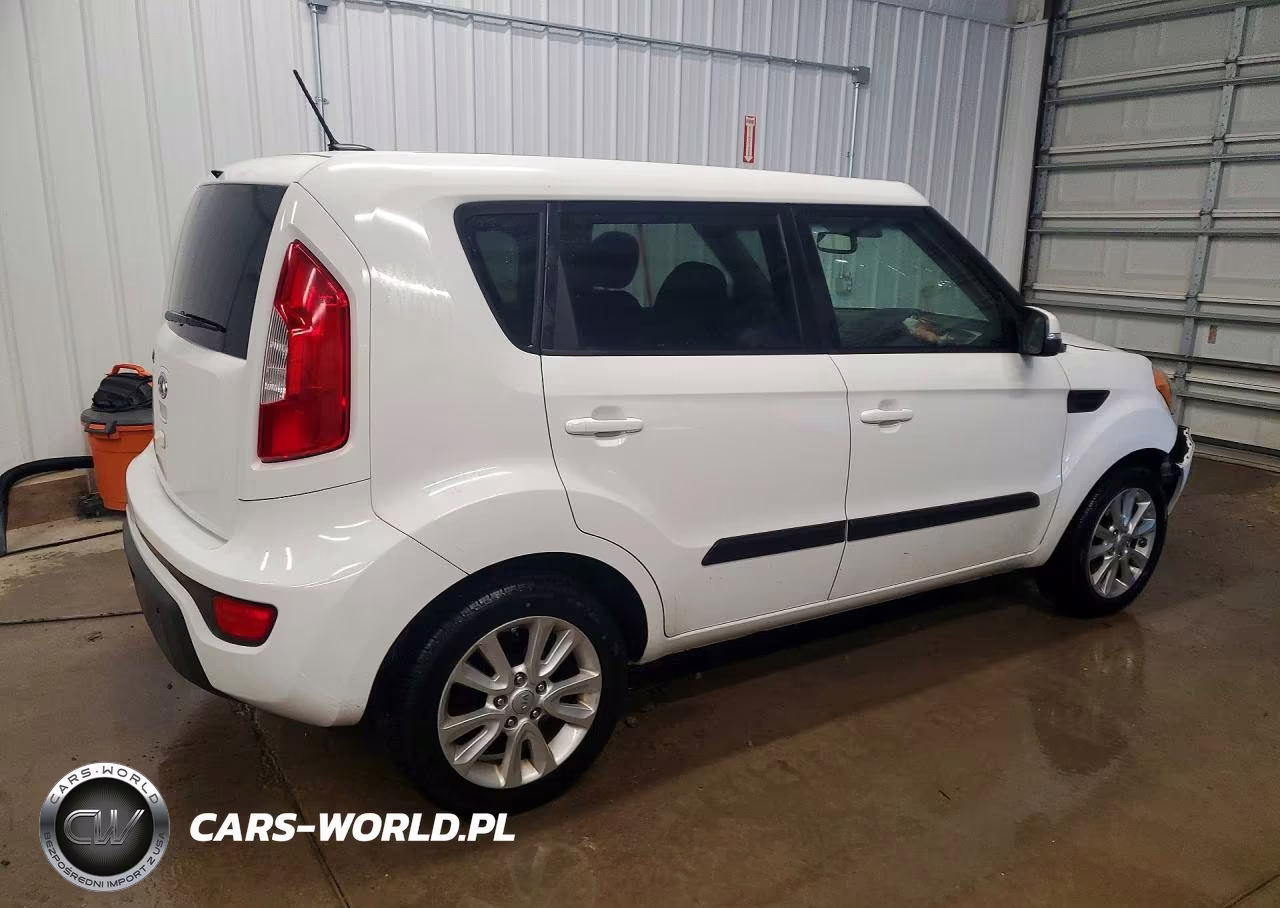 2012 Kia Soul + VIN:KNDJT2A63C7365875 - 3