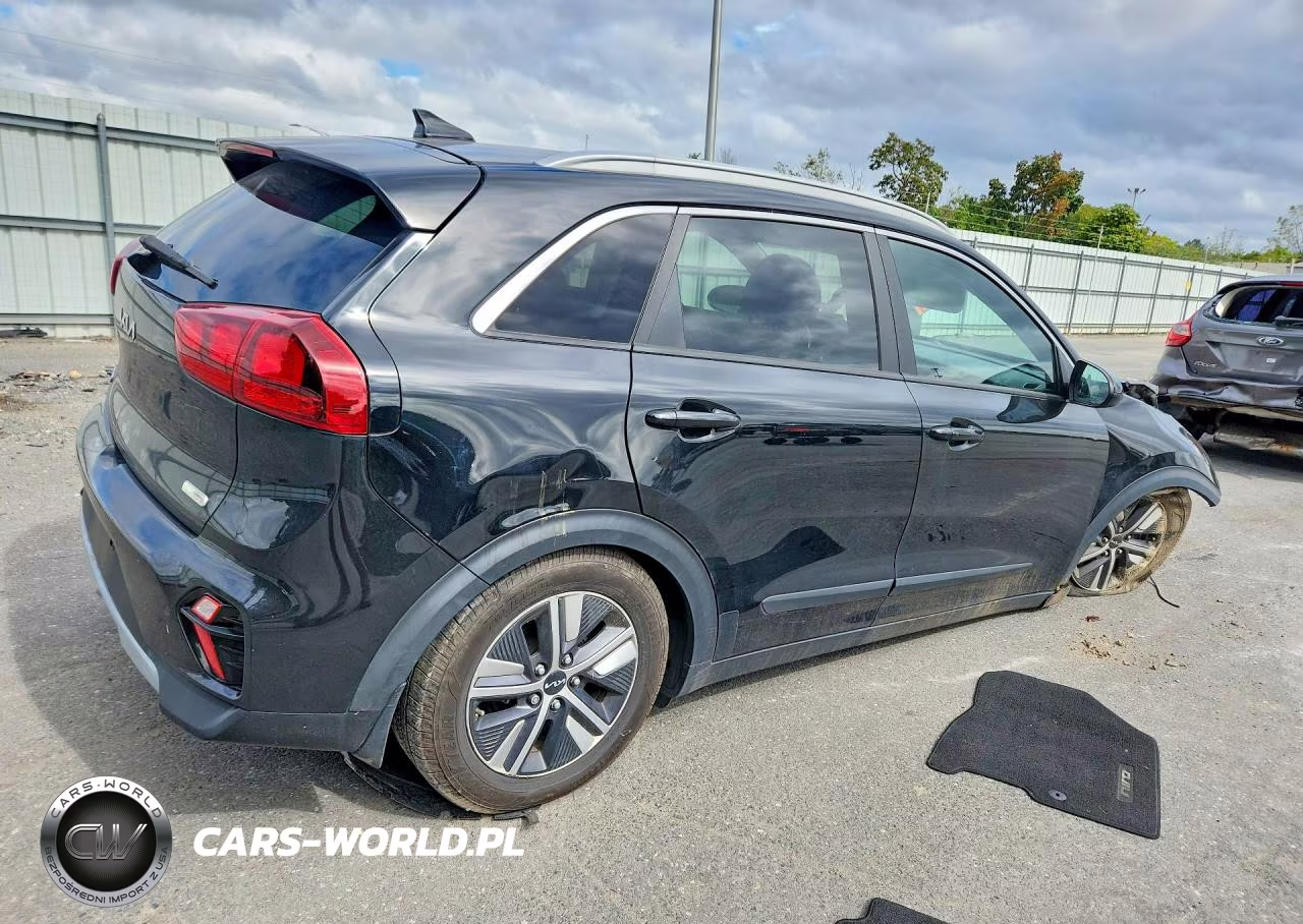 2022 Kia Niro Lxs Special Edition VIN:KNDCB3LC2N5541334 - 3