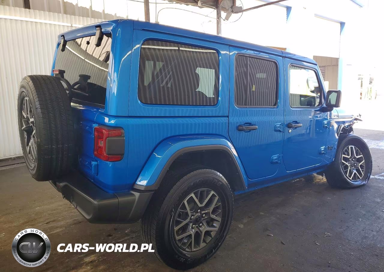 2025 Jeep Wrangler Sahara VIN:1C4PJXEN5SW597963 - 3