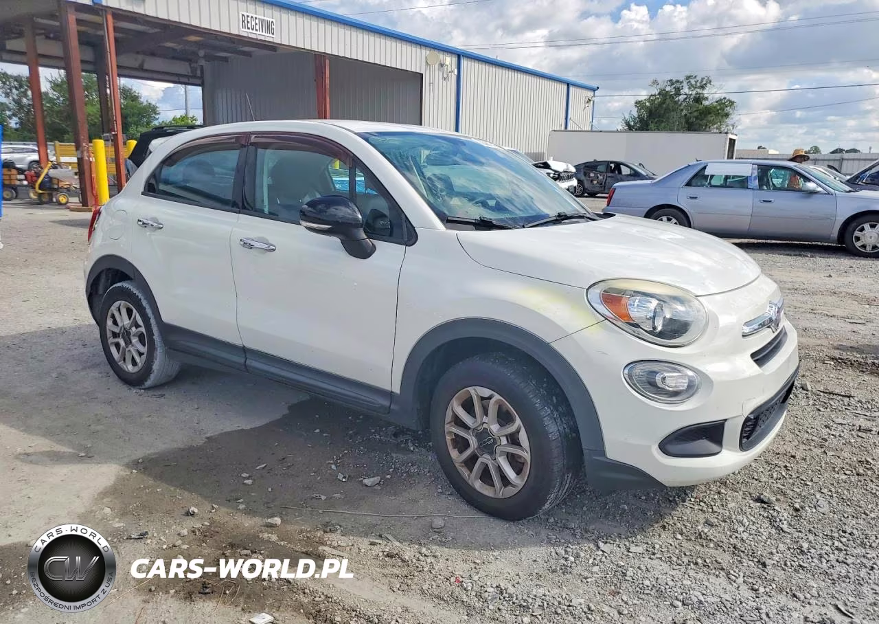 2018 Fiat 500X Pop VIN:ZFBCFXAB1JP715661 - 4